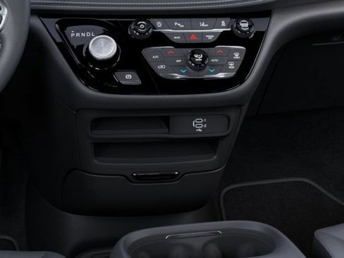 New 2026 Chrysler Pacifica Select FWD image 24