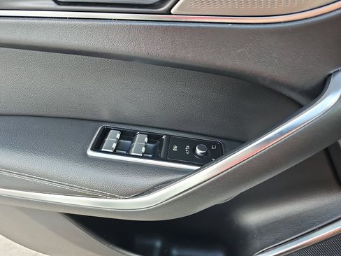 Used 2024 Jaguar F-PACE R-Dynamic S AWD/4WD image 30