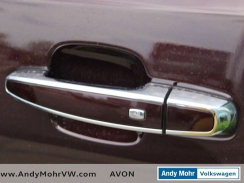 Used 2017 GMC Acadia Denali image 15