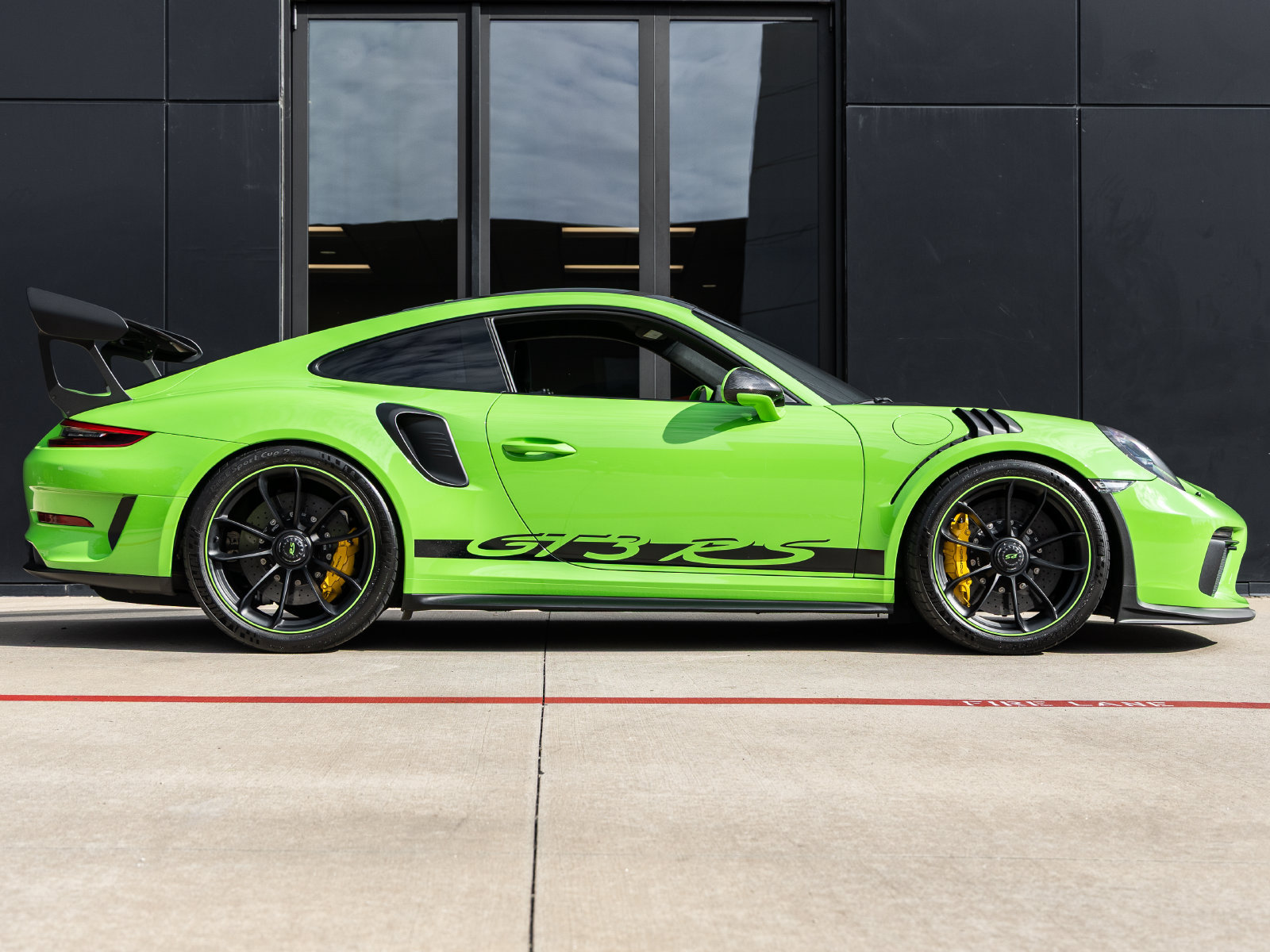 Used 2019 Porsche 911 GT3 RS RWD image 12