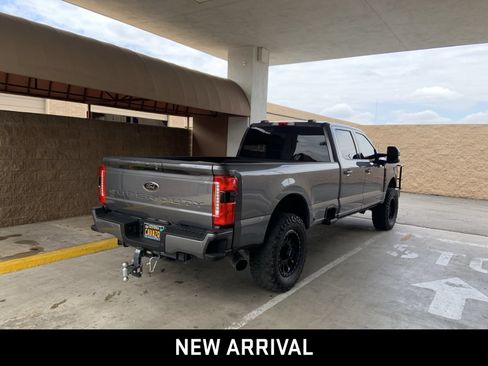Used 2024 Ford F250 Lariat w/ Lariat Ultimate Package AWD/4WD image 3