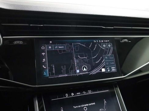 Used 2023 Audi Q7 Premium Plus w/ Premium Plus Package image 31
