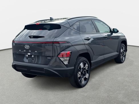 Certified 2025 Hyundai Kona SEL AWD/4WD image 5