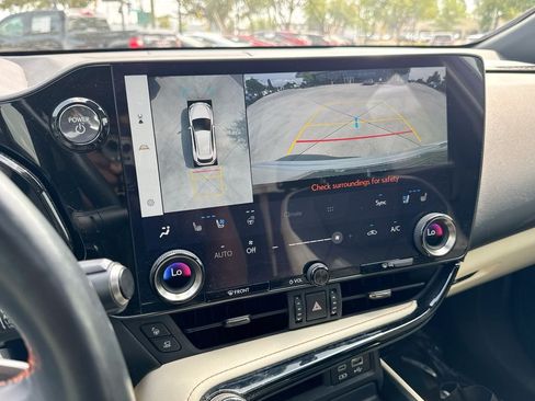 Used 2024 Lexus NX 350h AWD w/ Vision Package image 28