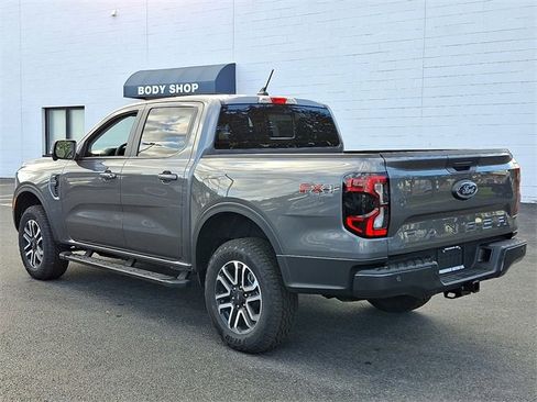 New 2025 Ford Ranger Lariat w/ FX4 Off-Road Package image 4