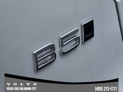 New 2026 Volvo XC40 B5 Plus w/ Protection Package Premier image 9