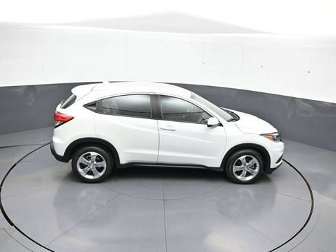 Certified 2022 Honda HR-V LX image 35