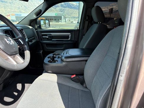 Used 2021 RAM 1500 Classic Warlock w/ Electronics Group AWD/4WD image 11