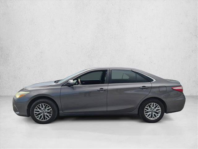 Used 2017 Toyota Camry LE FWD image 8