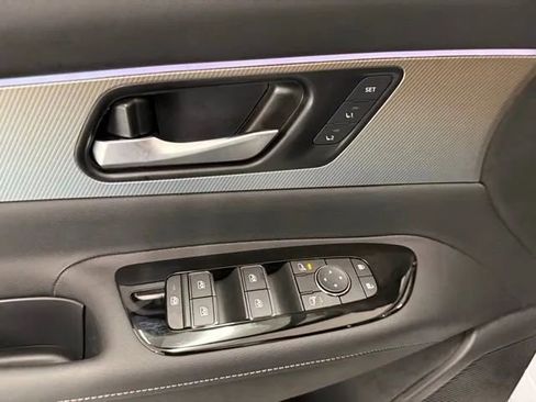 New 2025 Nissan Murano SL image 15