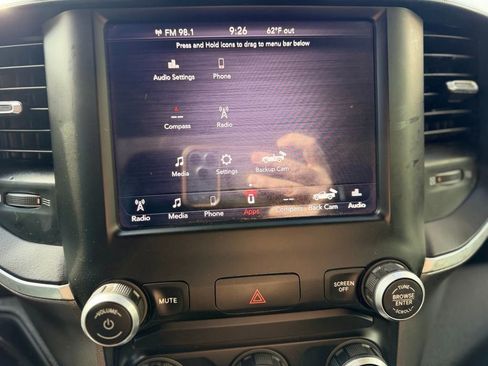 Used 2019 RAM 3500 SLT w/ Quick Order Package 2GG SLT AWD/4WD image 11
