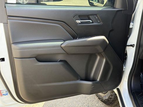 Used 2025 GMC Canyon Elevation AWD/4WD image 21