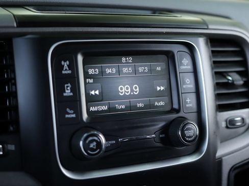 Used 2018 RAM 1500 Express AWD/4WD image 13