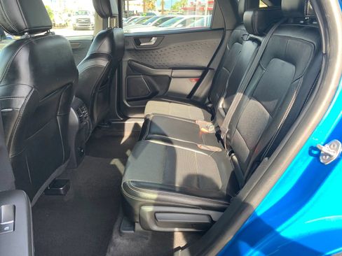 Used 2020 Ford Escape Titanium AWD/4WD image 10