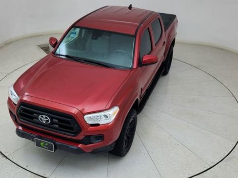 Used 2020 Toyota Tacoma SR image 75