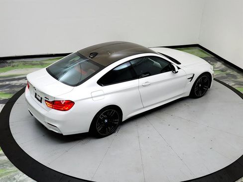 Used 2015 BMW M4 Coupe RWD image 32