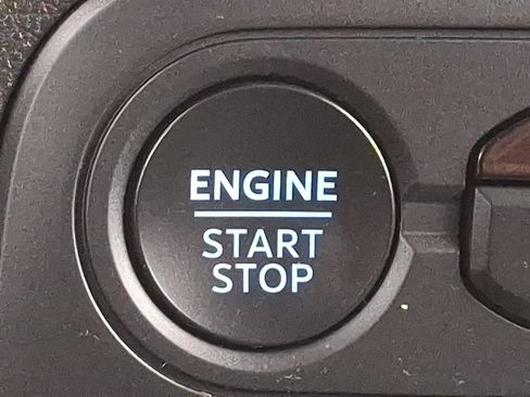 Certified 2025 Ford Bronco Sport Big Bend w/ Convenience Package image 22