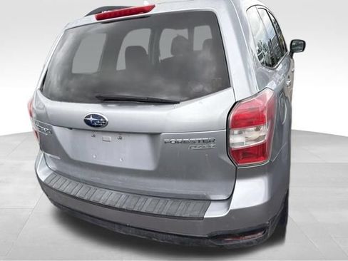 Used 2016 Subaru Forester 2.5i w/ Alloy Wheel Package AWD/4WD image 10