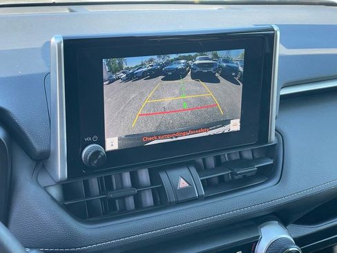 Used 2023 Toyota RAV4 XLE w/ XLE Grade Weather Package AWD/4WD image 19