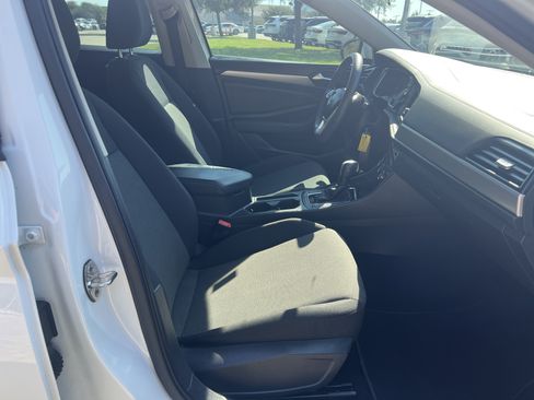 Used 2019 Volkswagen Jetta FWD image 26
