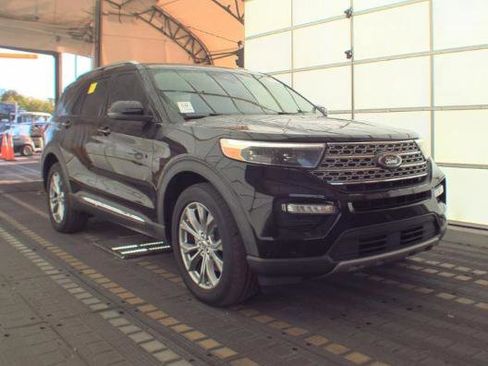 Used 2021 Ford Explorer Limited w/ Equipment Group 301A image 1