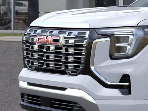 New 2026 GMC Terrain Denali AWD/4WD image 13