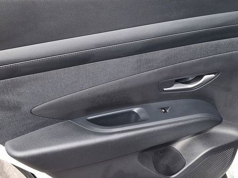 New 2025 Hyundai Tucson XRT image 13