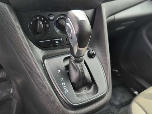 Used 2018 Ford Transit Connect XLT image 27
