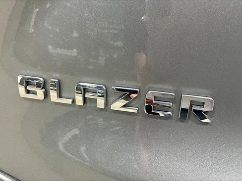 Used 2024 Chevrolet Blazer LT image 24