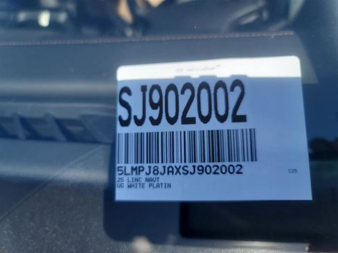 New 2025 Lincoln Nautilus Premier w/ Jet Appearance Package image 10