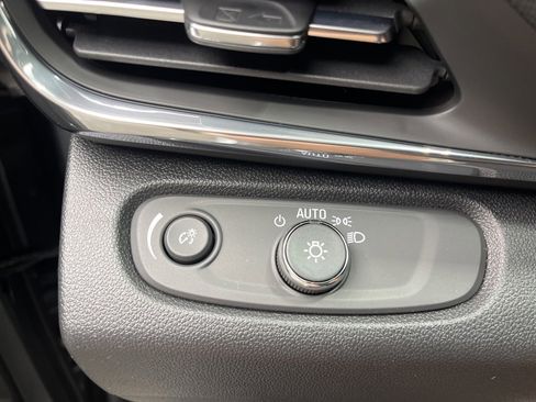 New 2026 Buick Envista Preferred w/ Convenience I Package image 10