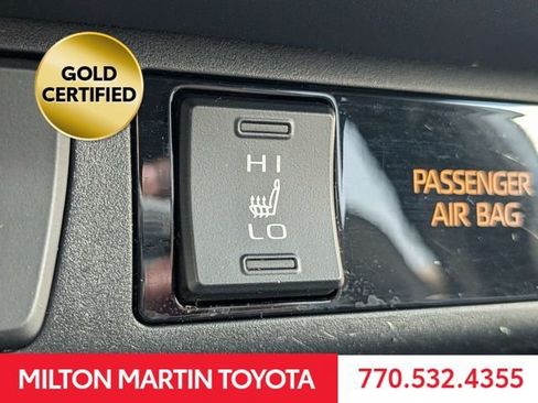 Certified 2022 Toyota RAV4 XSE AWD/4WD image 21