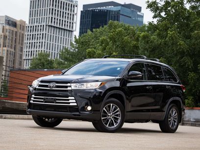 Used 2019 Toyota Highlander XLE