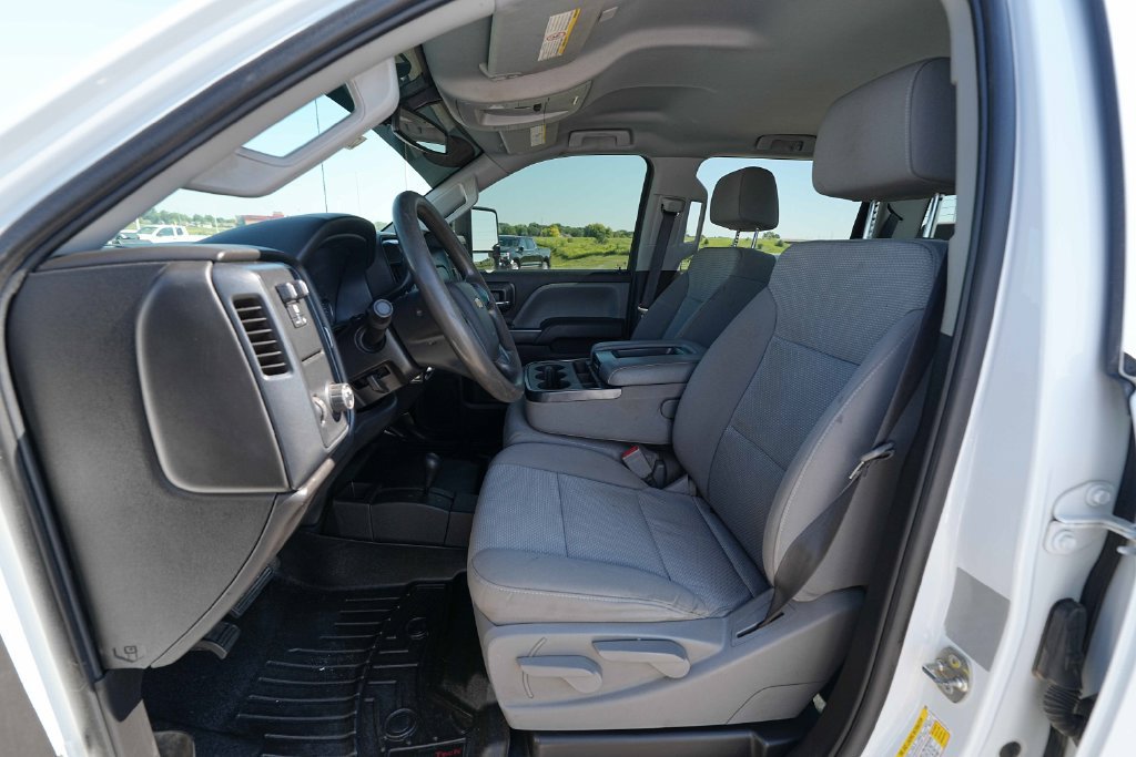 Used 2018 Chevrolet Silverado 3500 W/T w/ WT Convenience Package AWD/4WD image 16