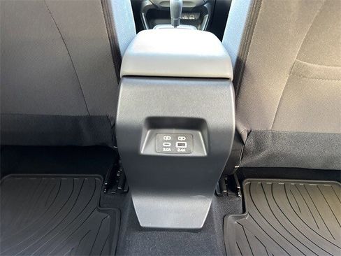 Certified 2025 Subaru Crosstrek 2.0i Premium image 22