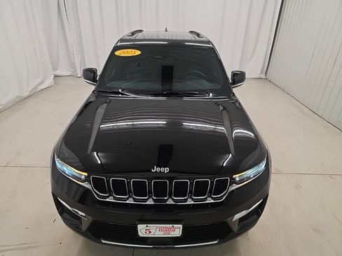 Used 2025 Jeep Grand Cherokee Limited w/ Trailer Tow Package image 9