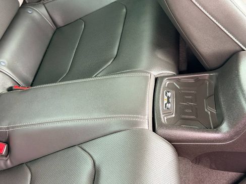 Used 2018 Chevrolet Camaro SS RWD image 23