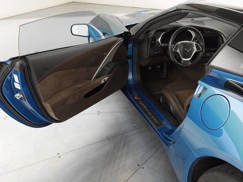 Used 2014 Chevrolet Corvette Stingray Coupe w/ 3LT Preferred Equipment Group image 9