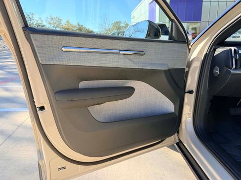 New 2026 Volvo EX30 Ultra image 10