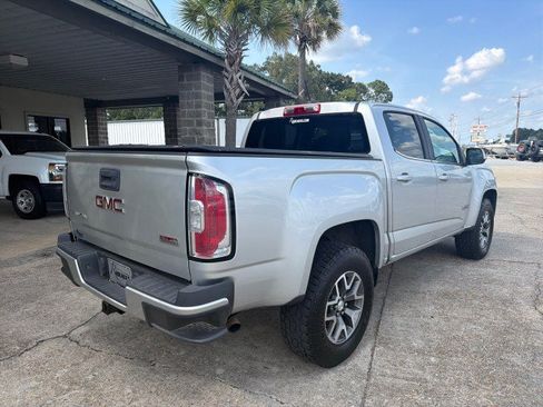 Used 2015 GMC Canyon SLE w/ All-Terrain Package AWD/4WD image 4