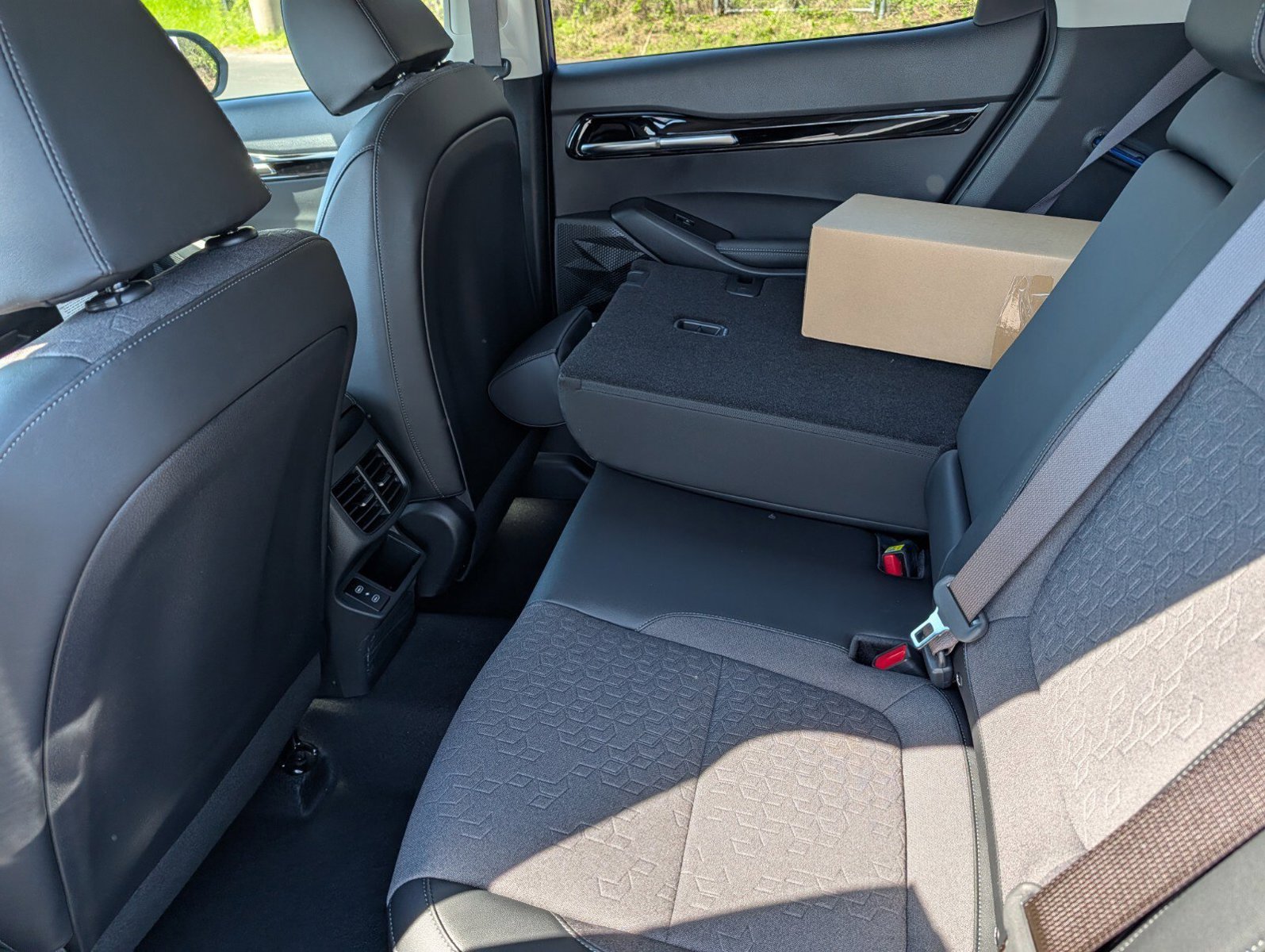 Used 2026 Kia Seltos S AWD/4WD image 25