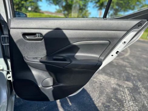 Used 2025 Nissan Versa S FWD image 21