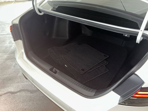 Certified 2023 Honda Accord Touring image 21