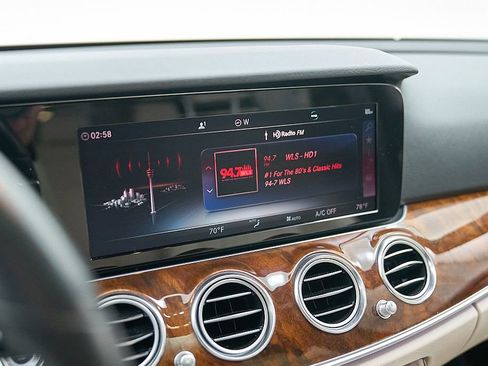 Used 2019 Mercedes-Benz E 450 4MATIC Wagon image 20
