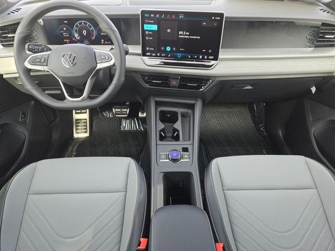 New 2026 Volkswagen Tiguan SE R-Line AWD/4WD image 21