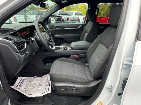 New 2025 GMC Acadia Elevation w/ LPO, Floor Liner Package image 12