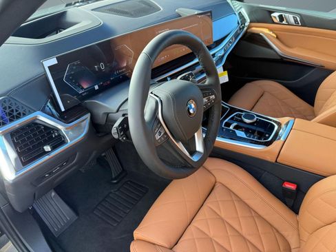 Used 2026 BMW X5 sDrive40i image 4