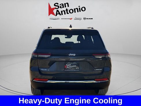 New 2025 Jeep Grand Cherokee Laredo X w/ Luxury Tech Group I AWD/4WD image 7