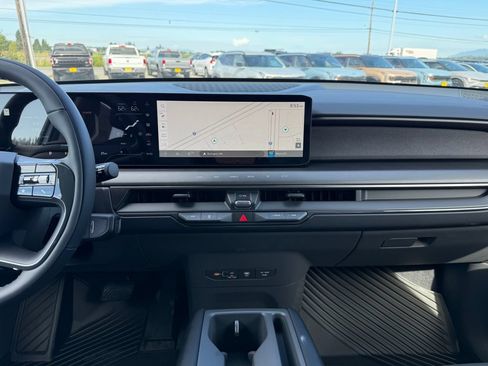 New 2026 Kia EV9 Wind AWD/4WD image 25