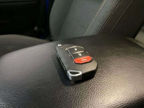 Used 2024 Jeep Wrangler Unlimited image 24